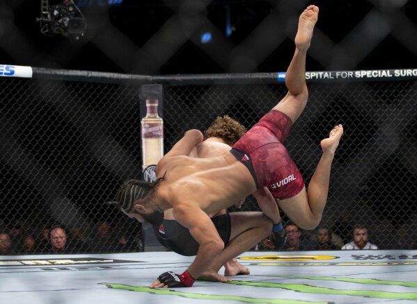 Amanda 2025 nunes 239